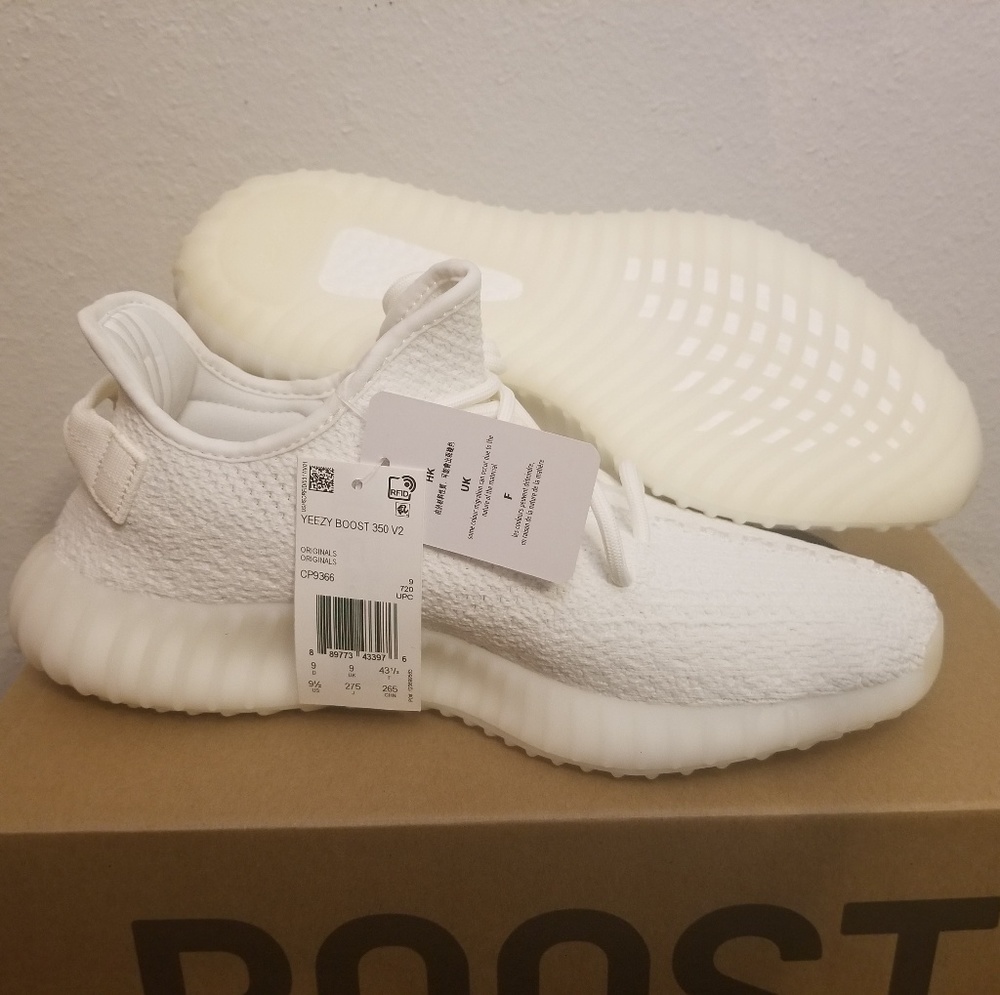 YEEZY BOOST 350 V2 TRIPLE WHITE/CREAM